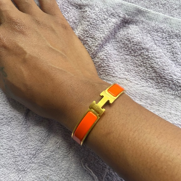 Size medium gently worn Hermes bracelet authentic - Picture 5 of 9